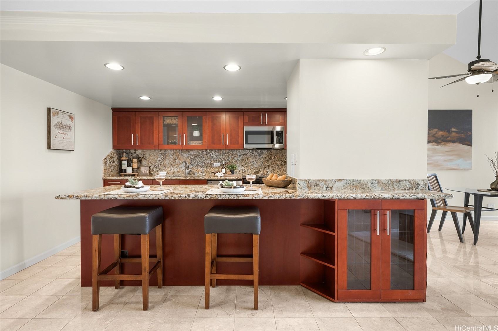 6750 Hawaii Kai Drive 1404 Property Photo 7