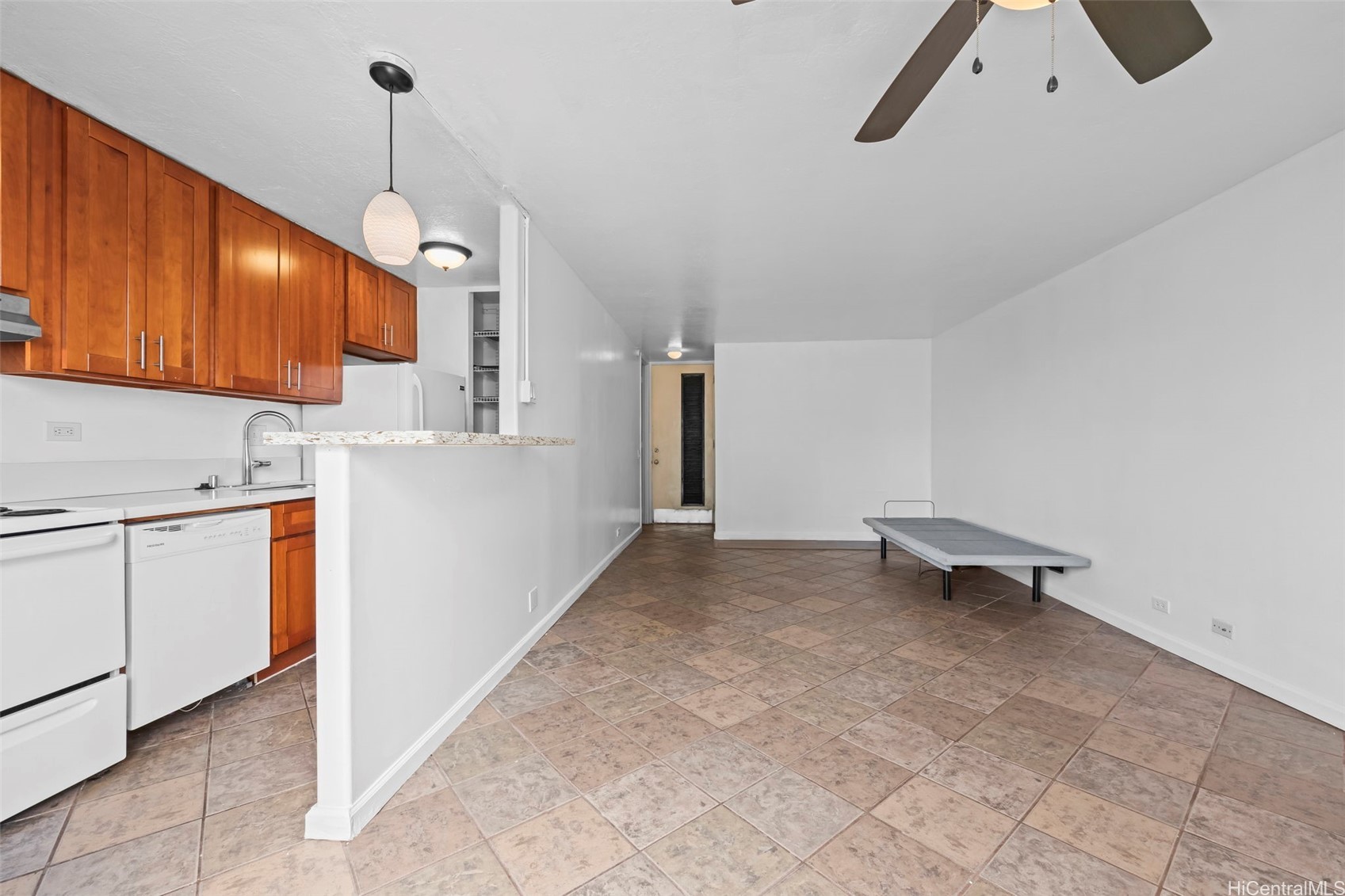 1630 Liholiho Street 505 Property Photo 8