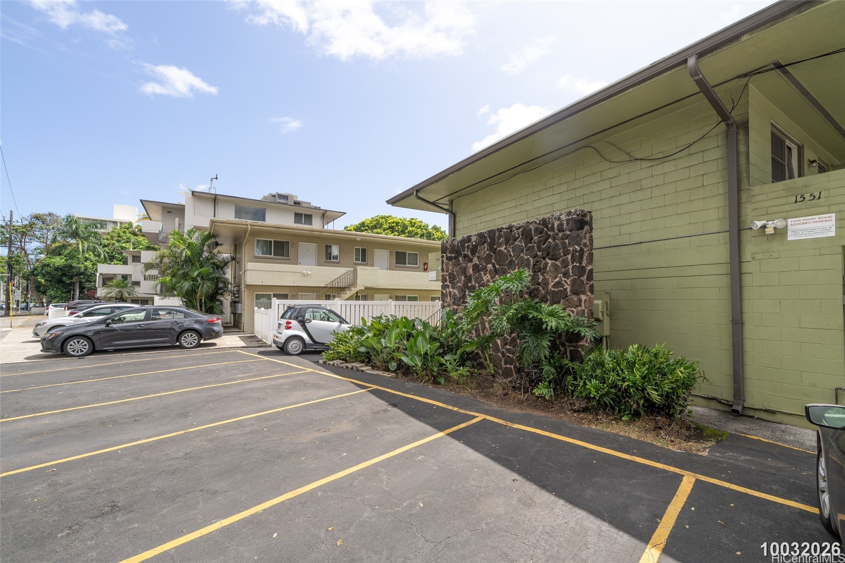 1551 Wilder Avenue Apt. 7 Property Photo 1