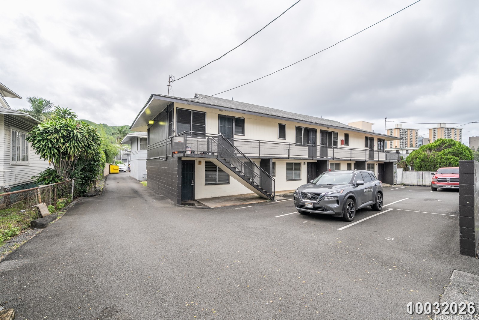 1719 Nuuanu Avenue #2H Property Photo 1