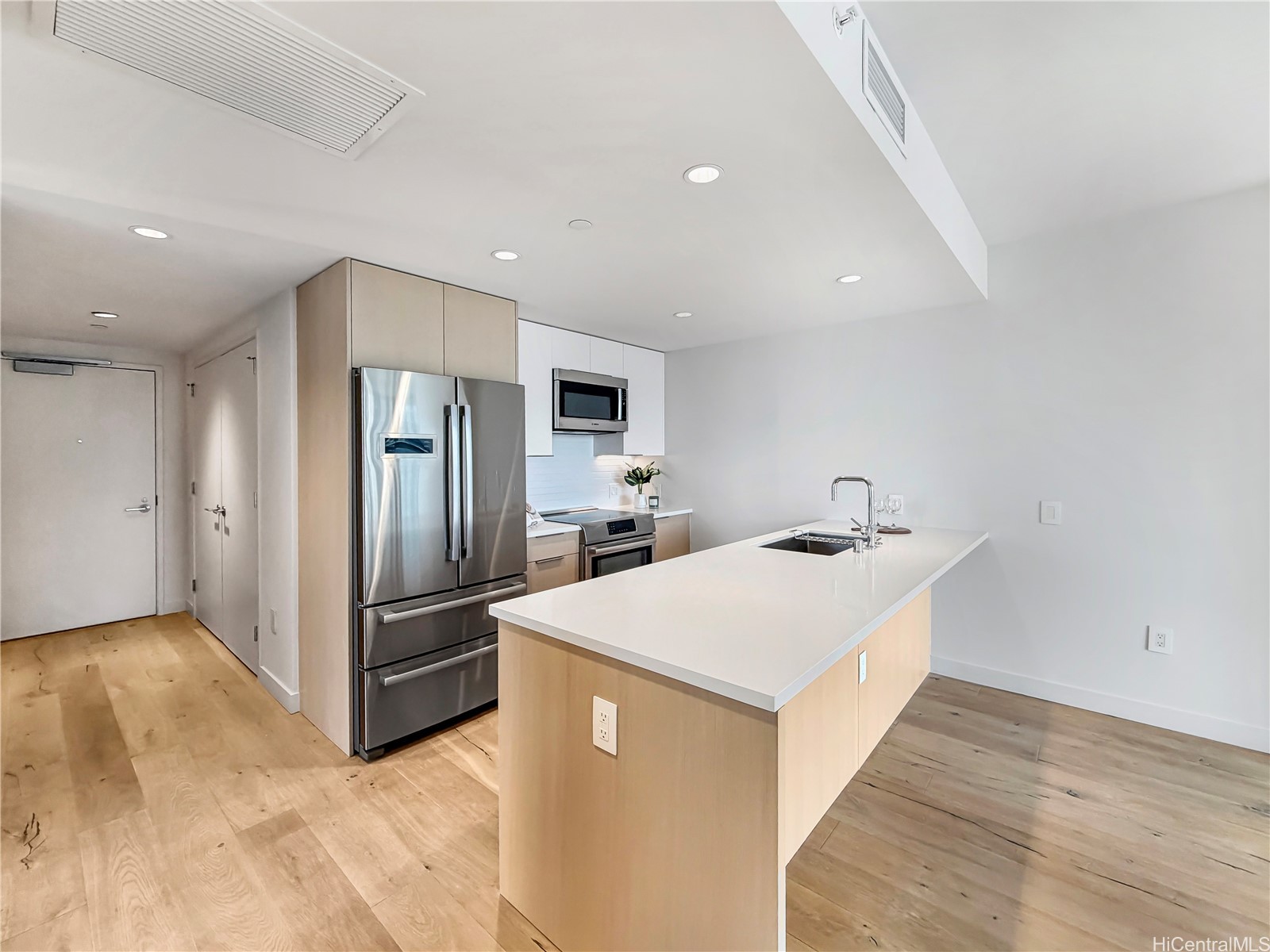 1001 Queen Street 2615 Property Photo 1