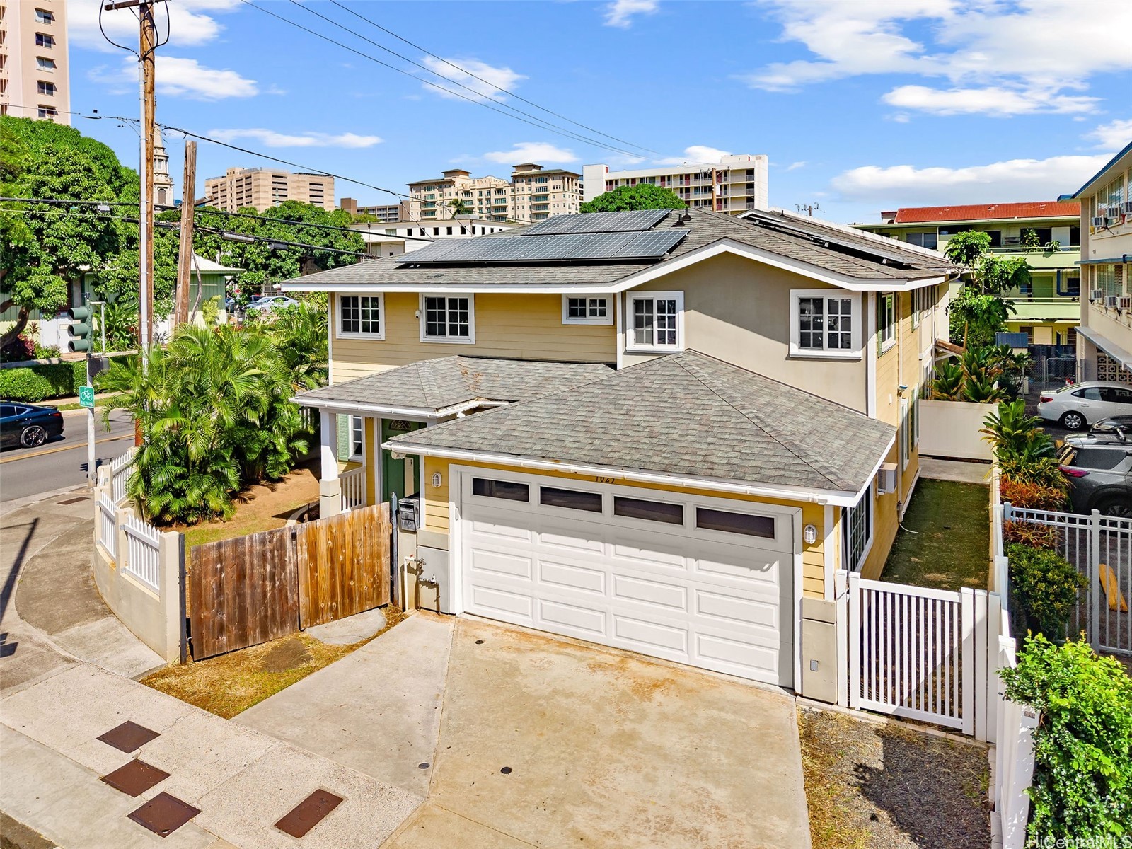 1025 Punahou Street A Property Photo 1