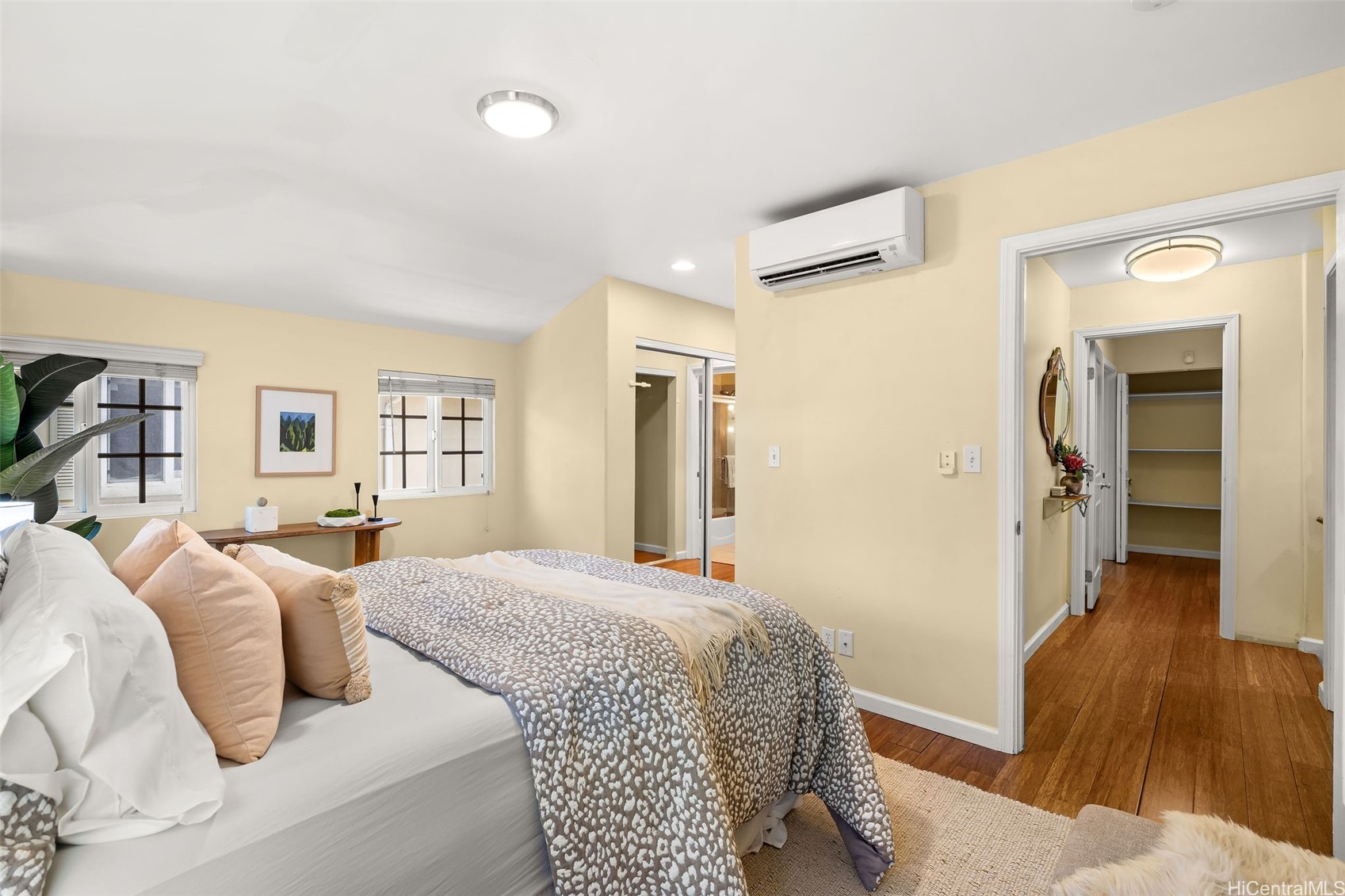 1025 Punahou Street A Property Photo 11