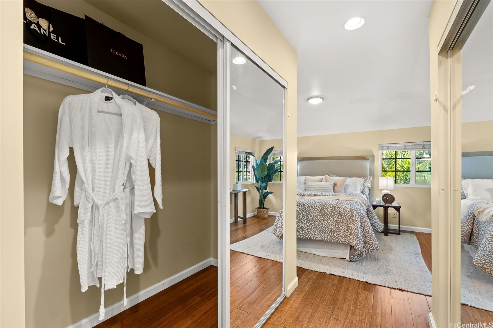 1025 Punahou Street A Property Photo 12