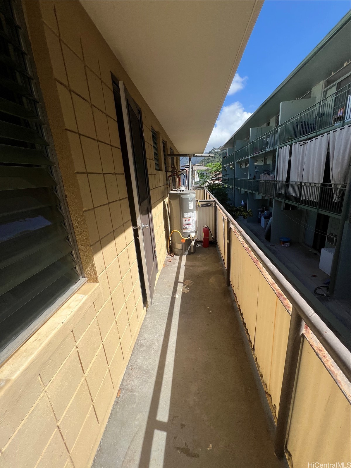 1209 10th Avenue Property Photo 5