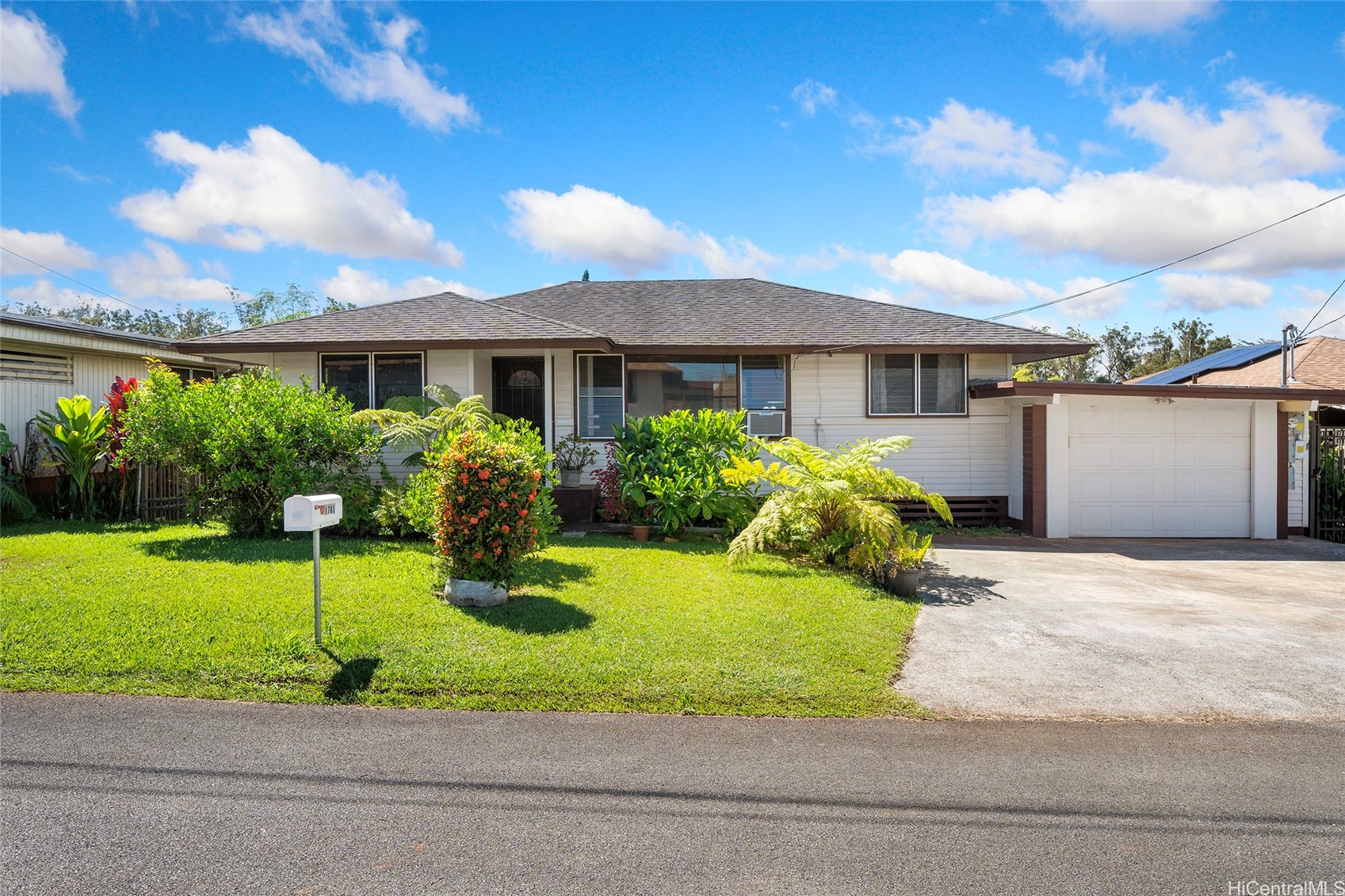1781 Koikoi Street Property Photo 1