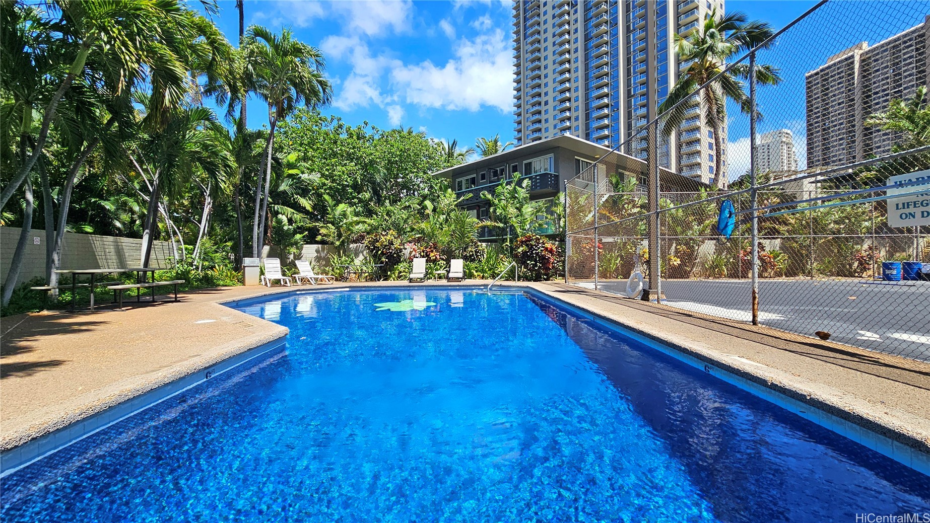 1700 Ala Moana Boulevard 1802 Property Photo 10