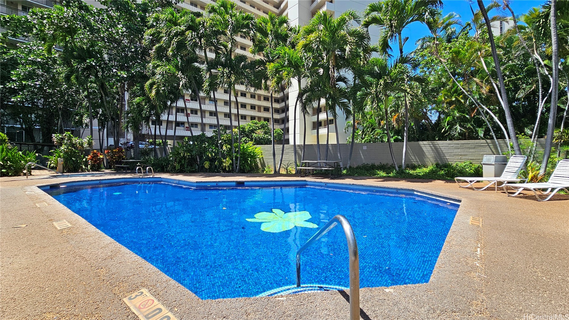 1700 Ala Moana Boulevard 1802 Property Photo 12