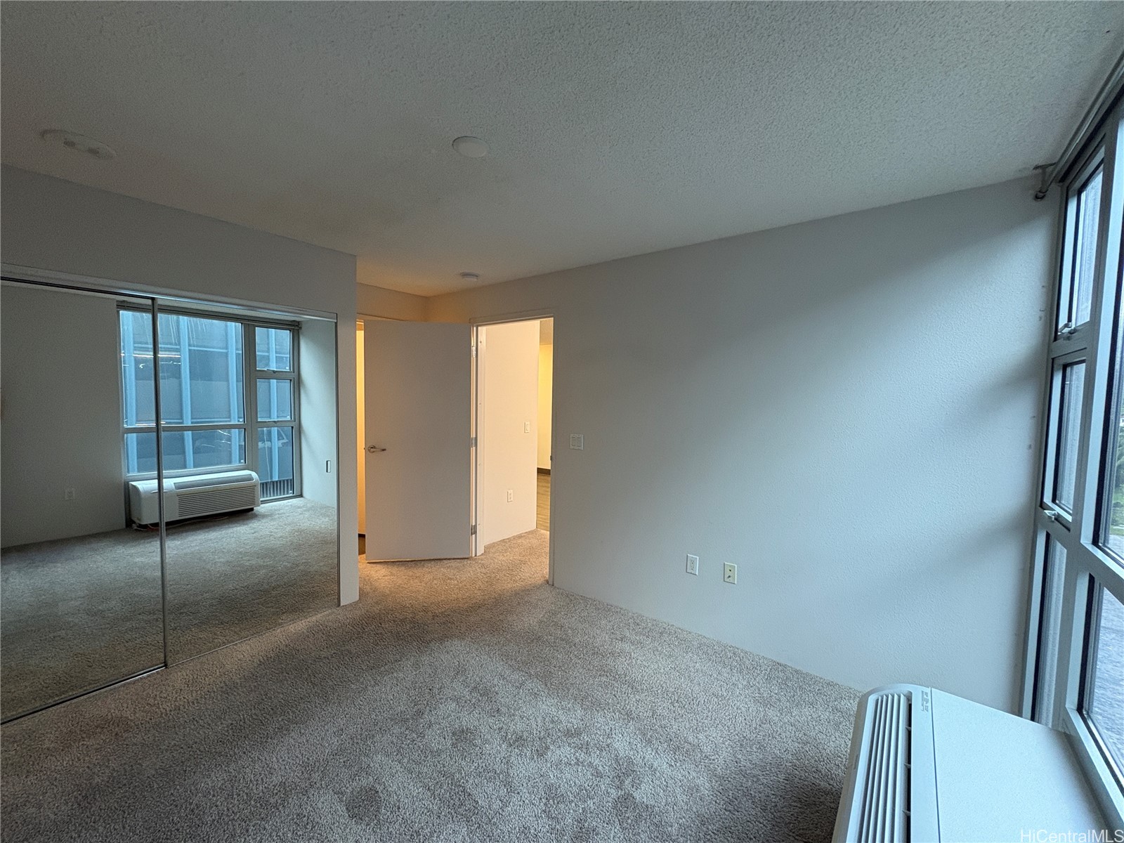 7000 Hawaii Kai Drive 3403 Property Photo 3