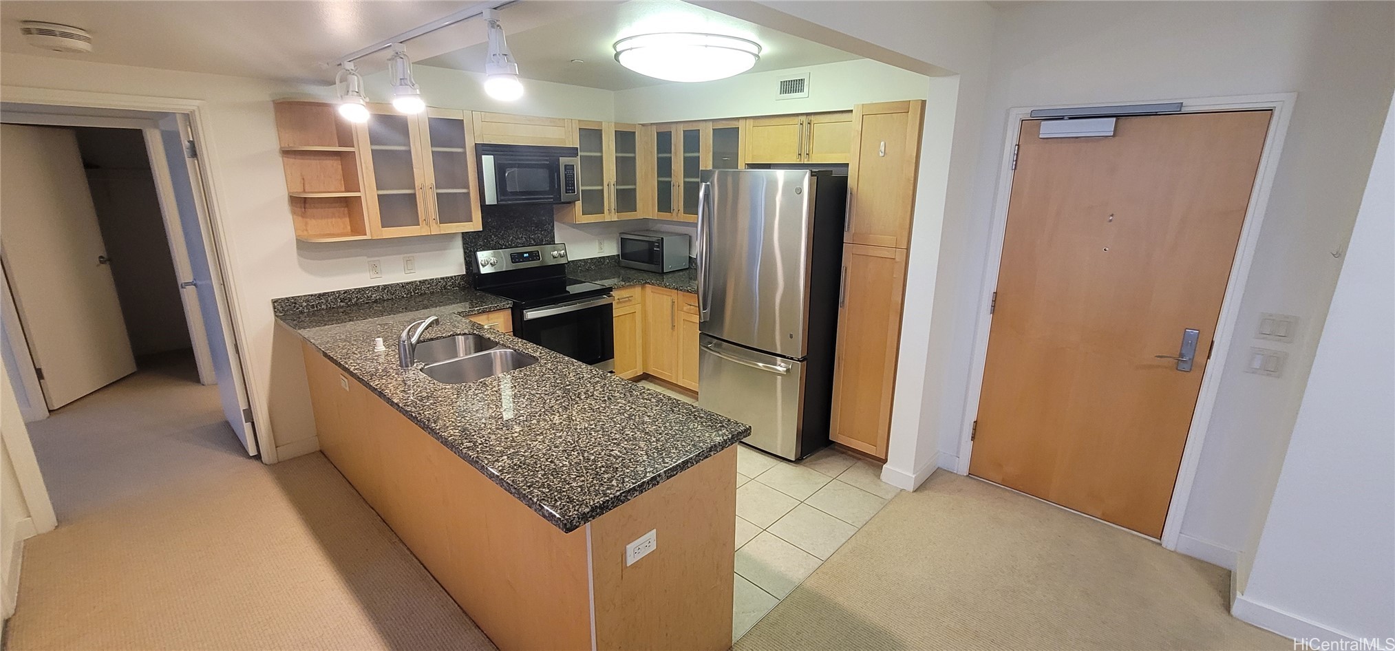 600 Queen Street 1508 Property Photo 5