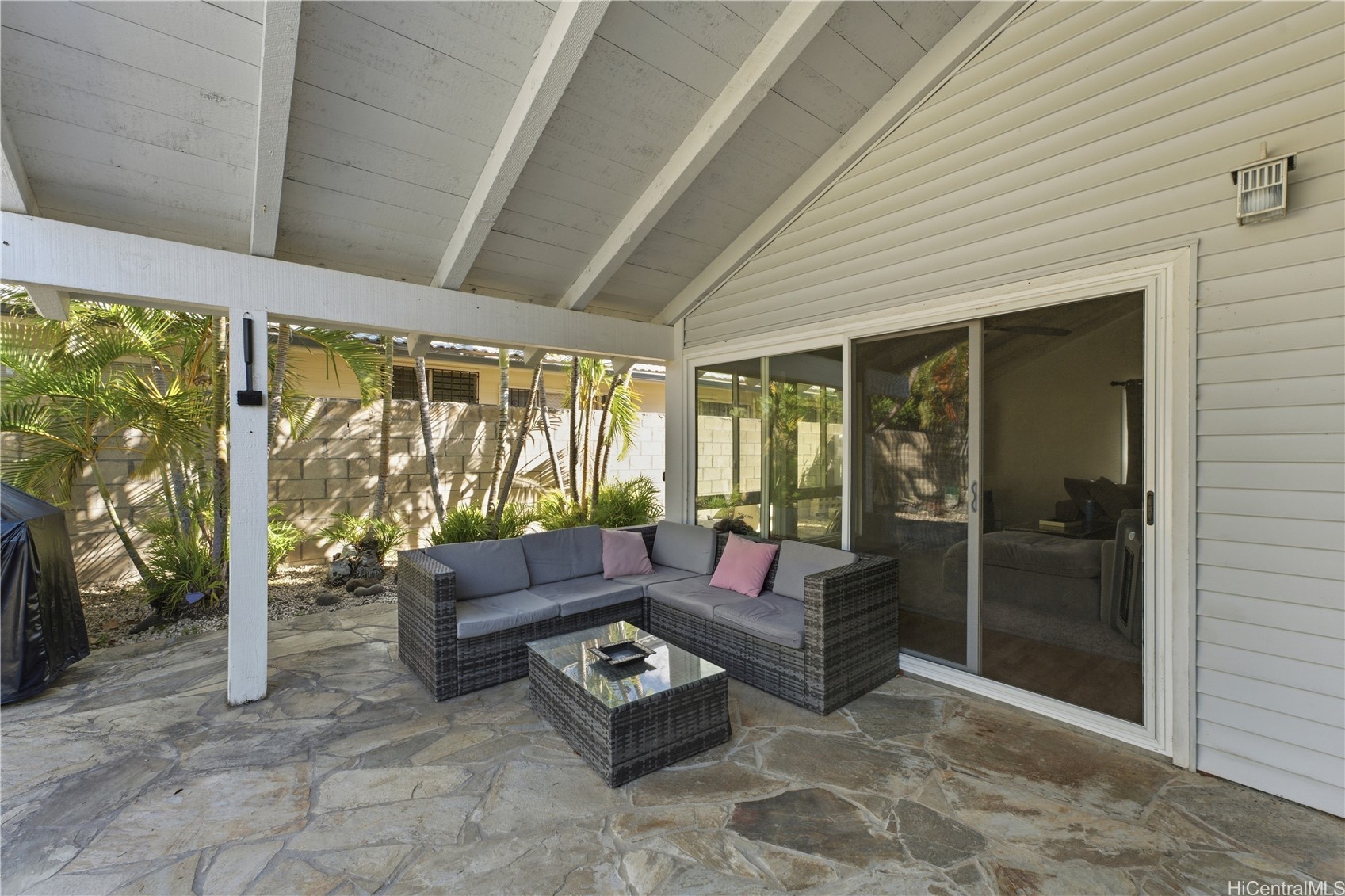 7114 Niumalu Loop Property Photo 5