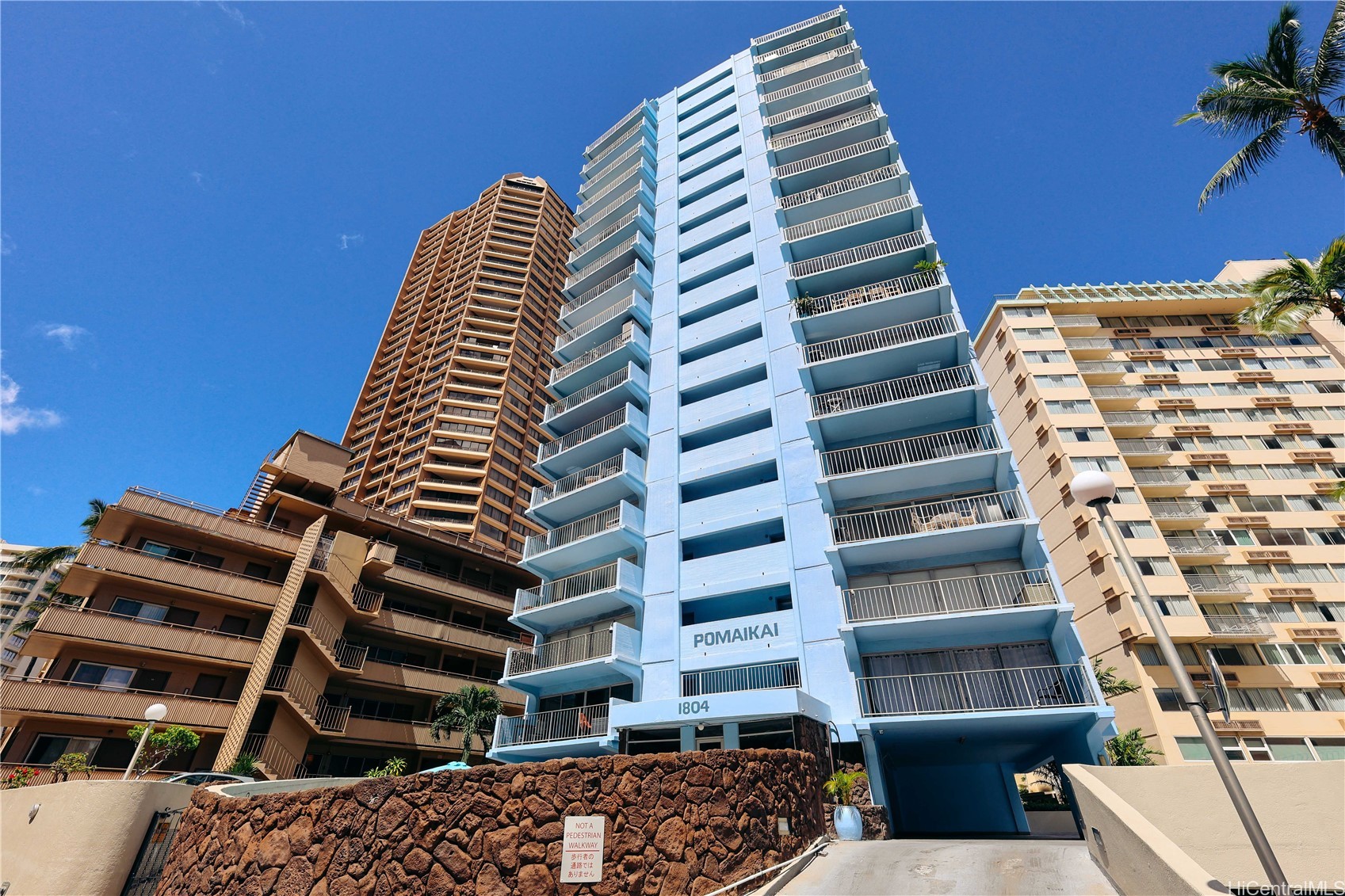 1804 Ala Moana Boulevard 11b Property Photo 2