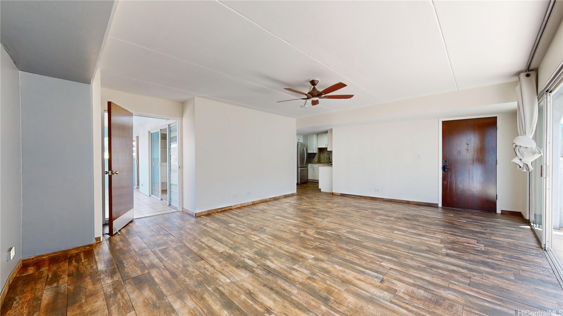 1804 Ala Moana Boulevard 11b Property Photo 8