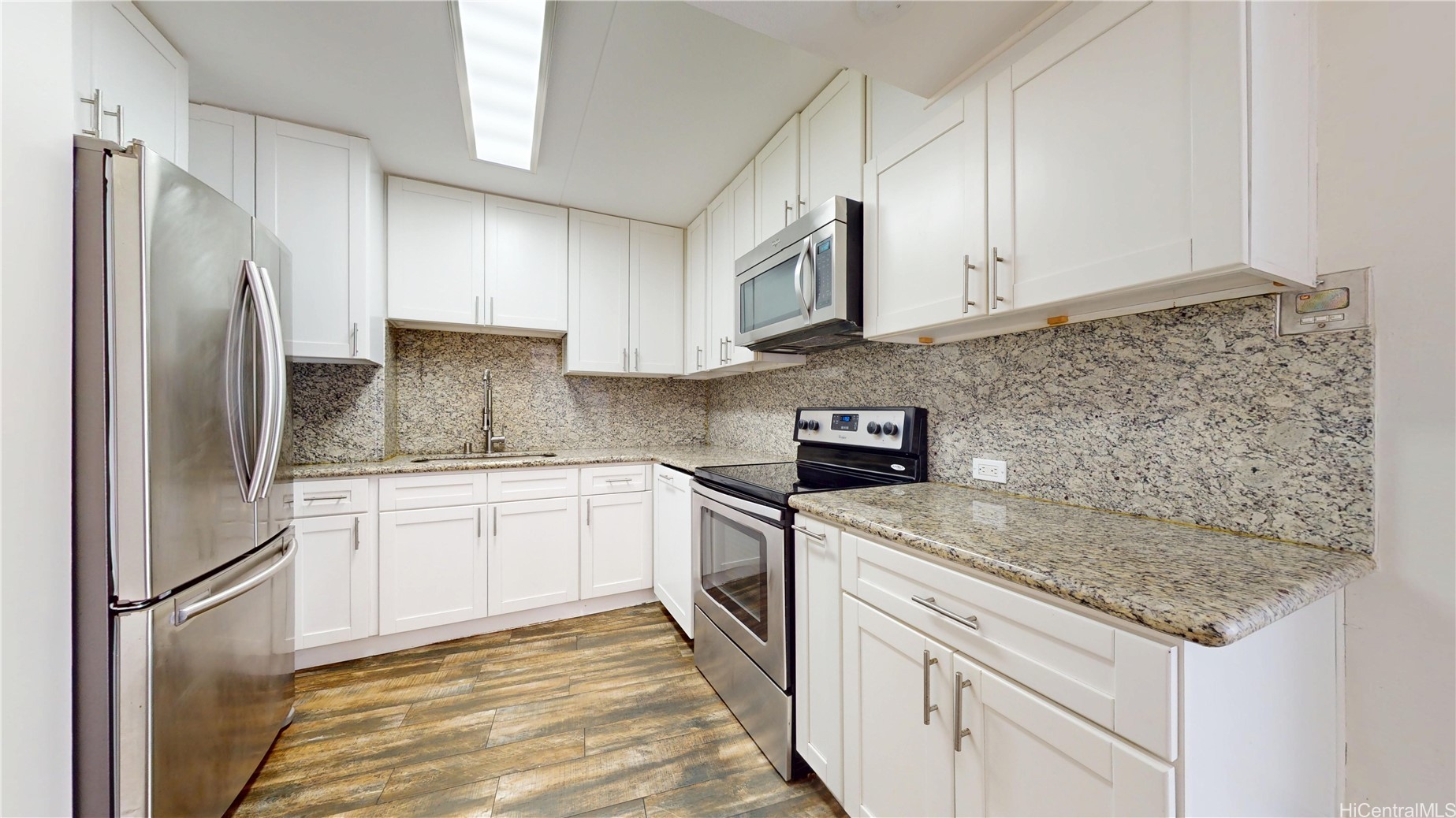 1804 Ala Moana Boulevard 11b Property Photo 10