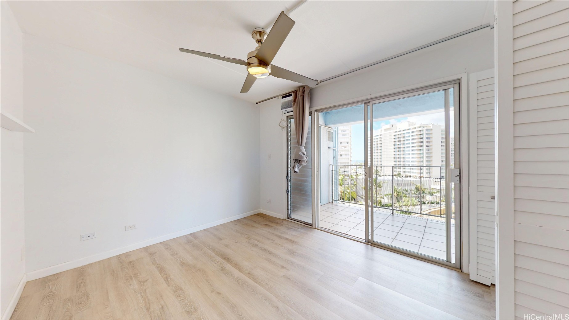 1804 Ala Moana Boulevard 11b Property Photo 12