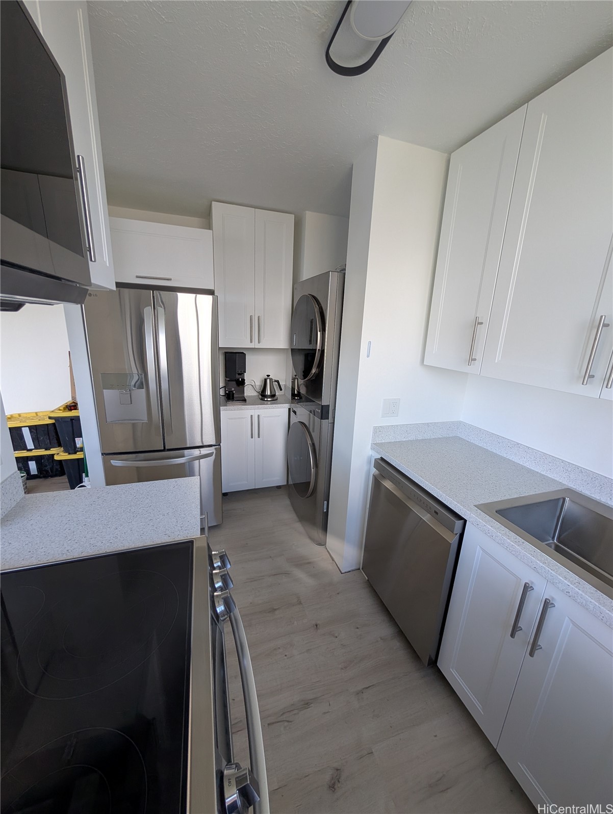 2121 Ala Wai Boulevard 1706 Property Photo 7
