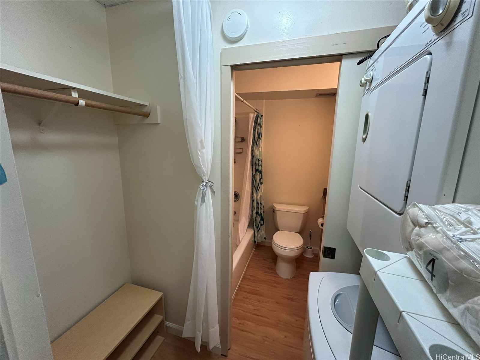 2345 Ala Wai Boulevard 1805 Property Photo 5
