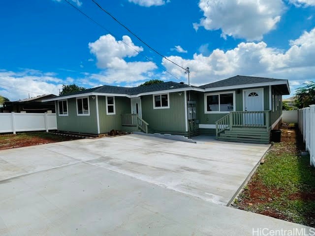 94-1143 Hiapo Street Property Photo 1