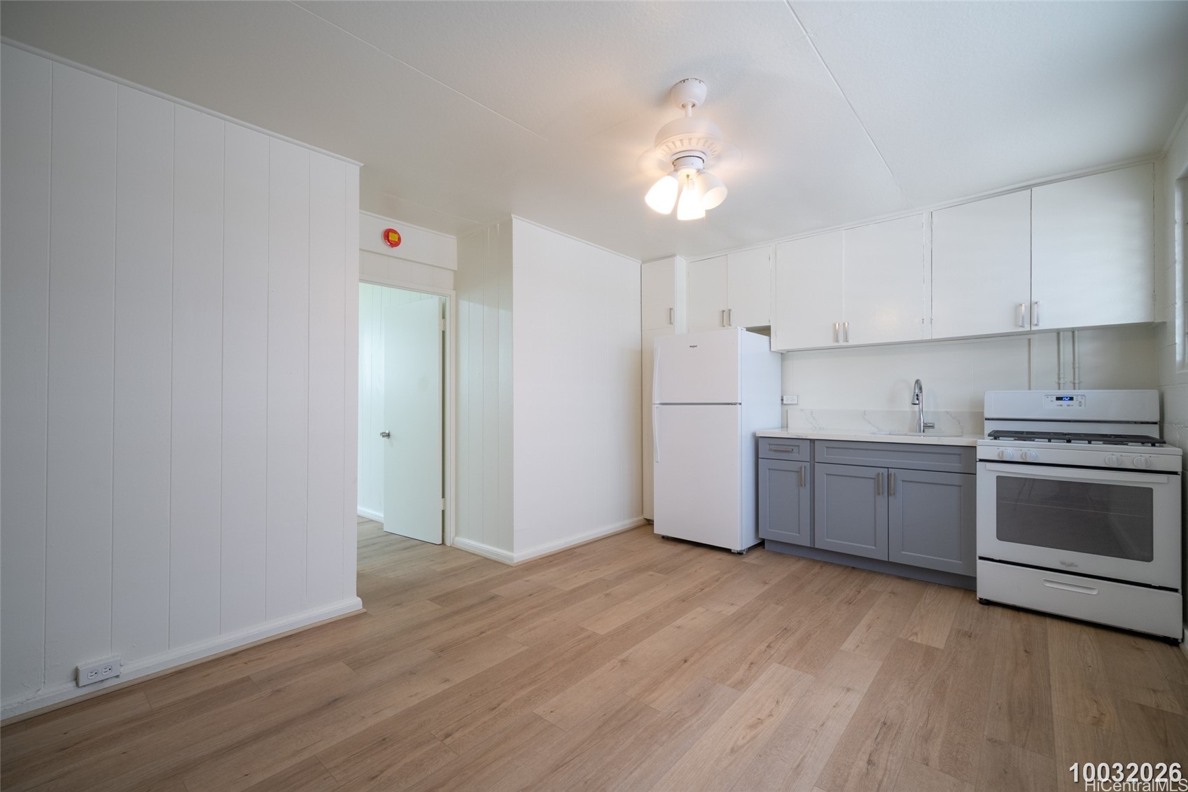 1719 Nuuanu Avenue #4c Property Photo 4