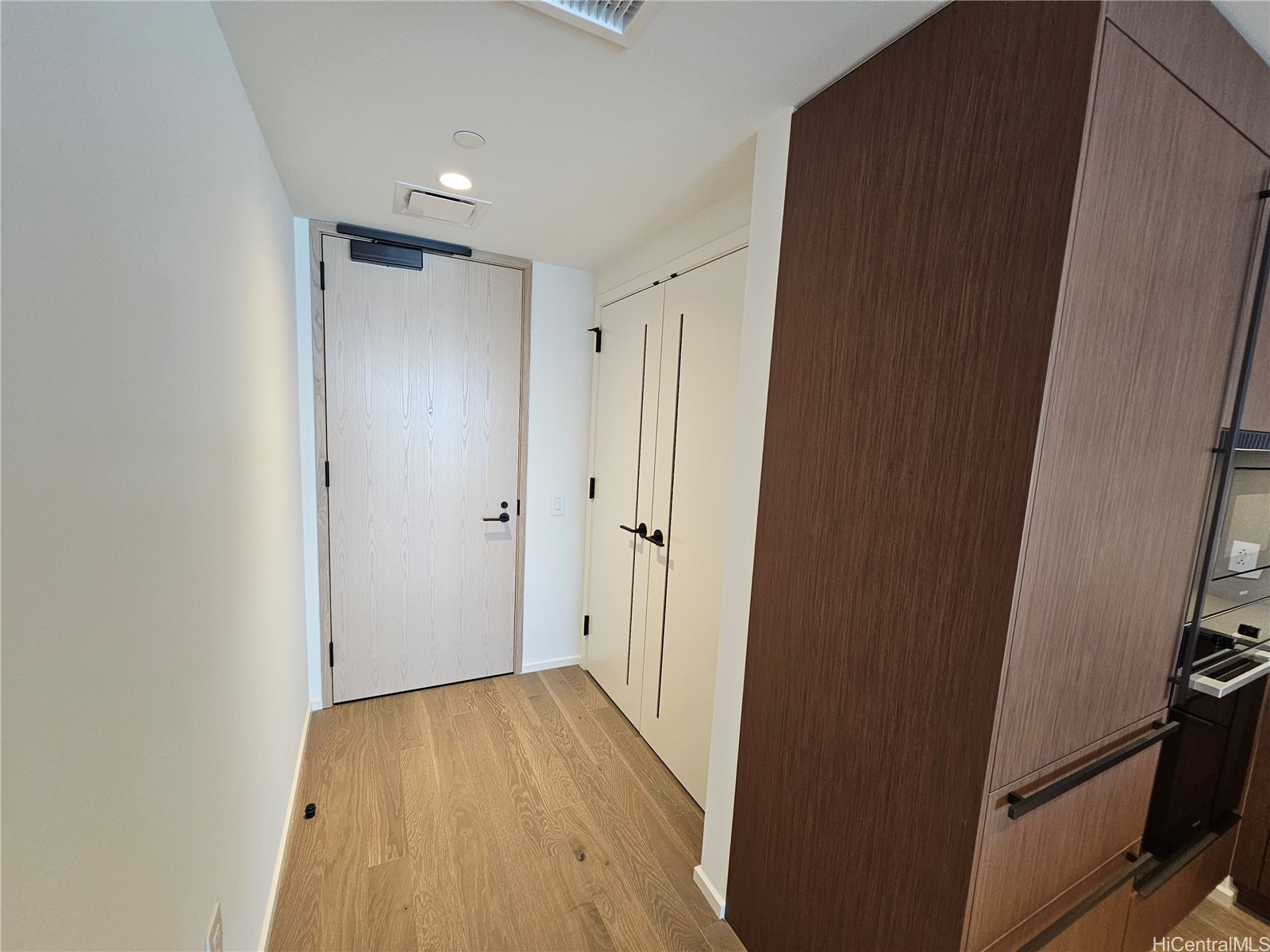 333 Ward Avenue 2907 Property Photo 7