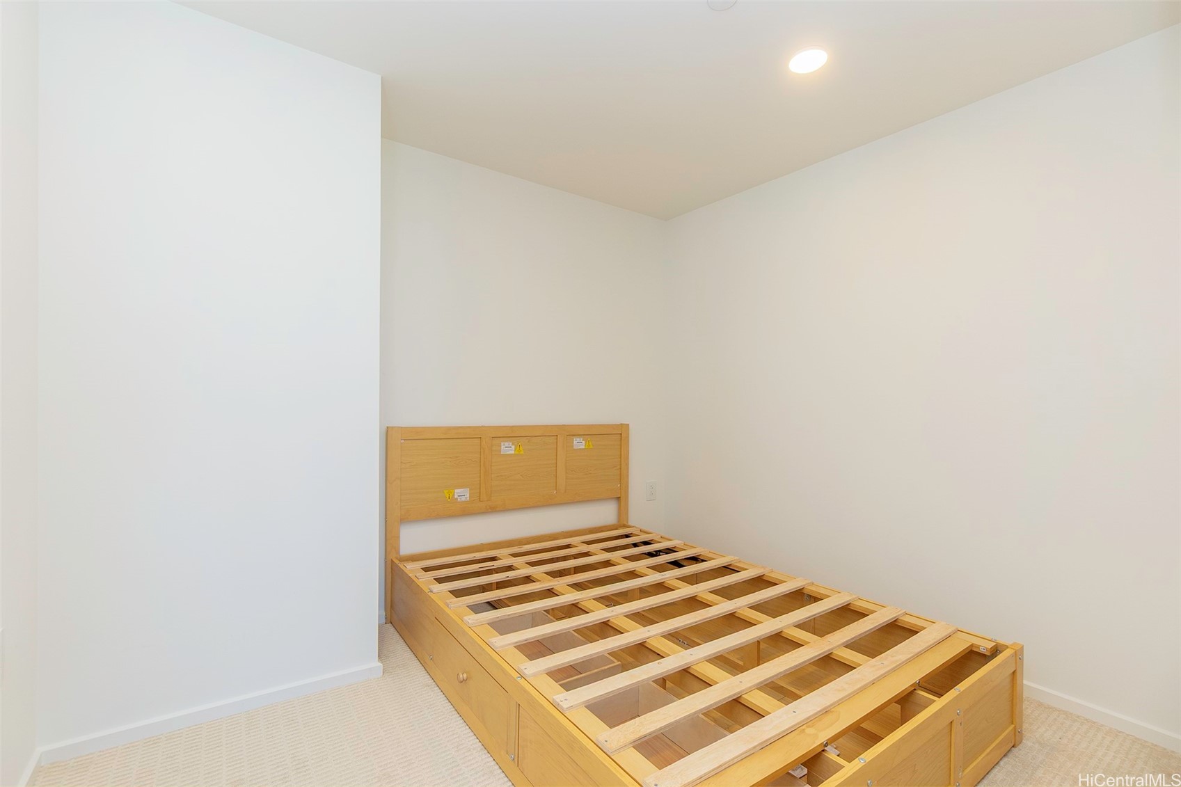 333 Ward Avenue 1615 Property Photo 8