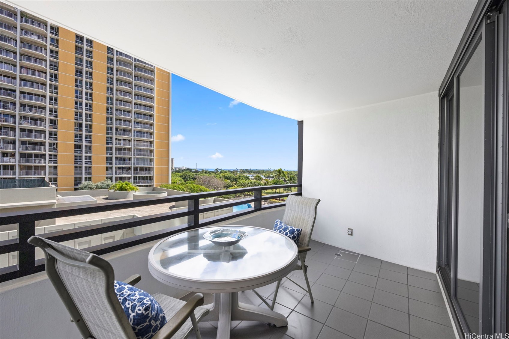 1330 Ala Moana Boulevard 608 Property Photo 8