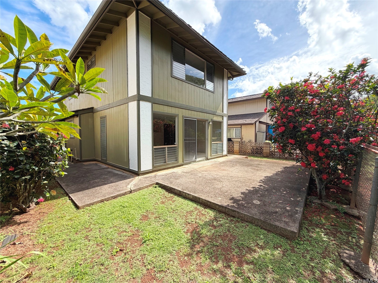 98-530 Kiliohu Loop 10 Property Photo 25