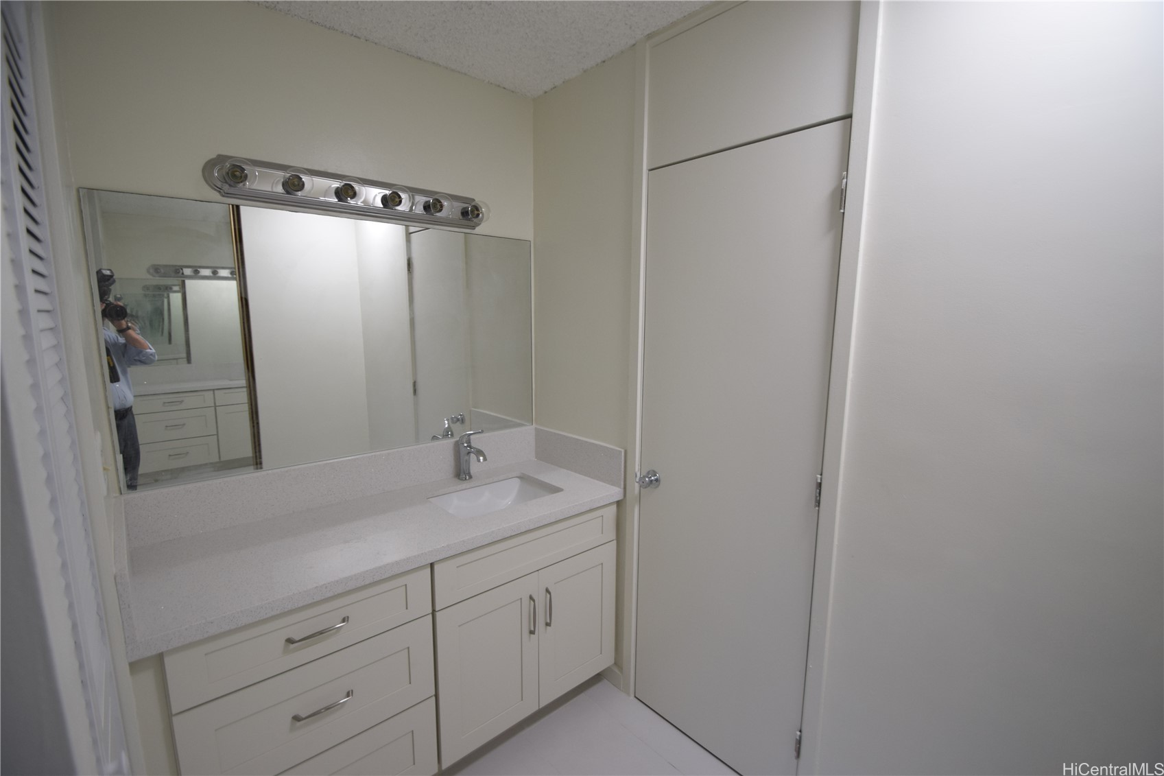 202619017 Property Photo 13