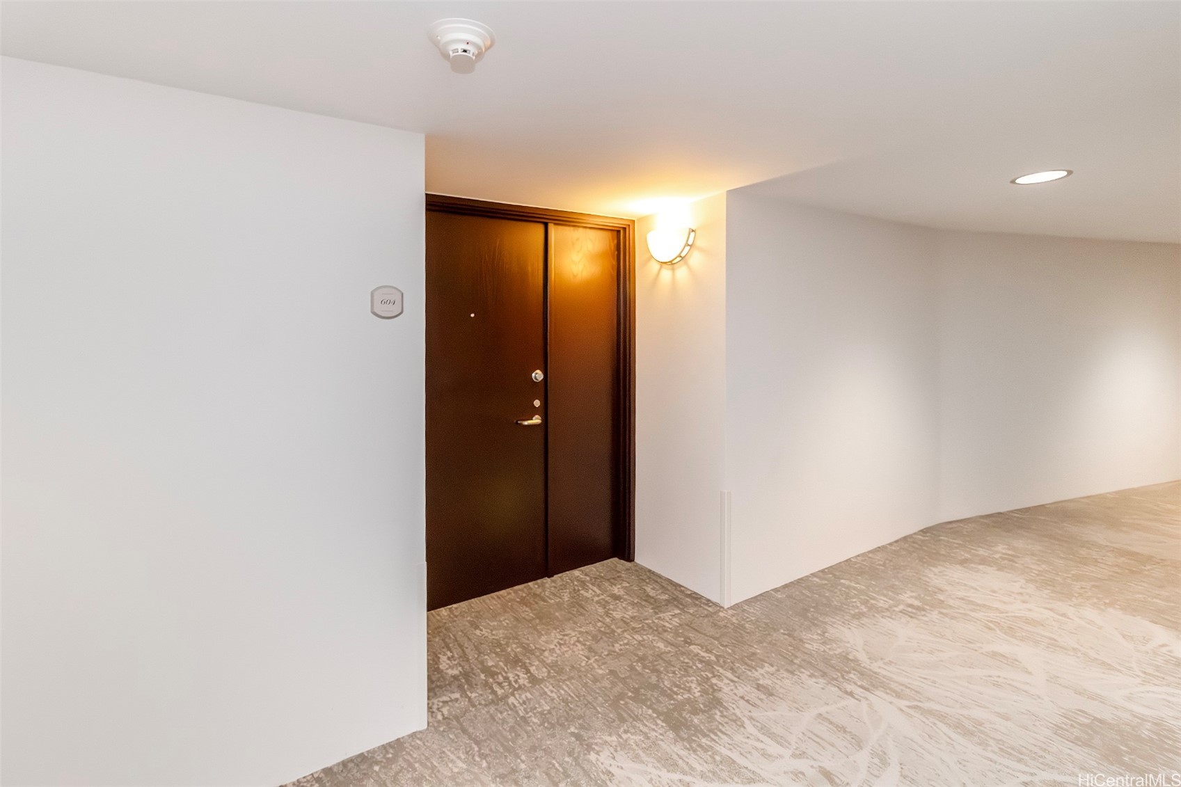1330 Ala Moana Boulevard 604 Property Photo 8