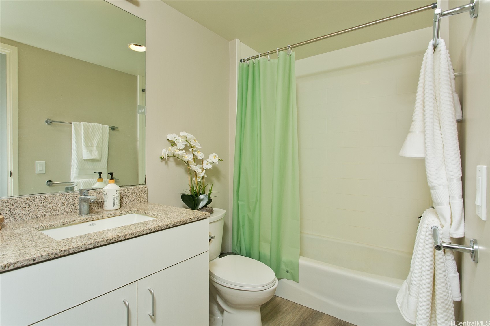 1390 Kapiolani Boulevard 1002 Property Photo 7
