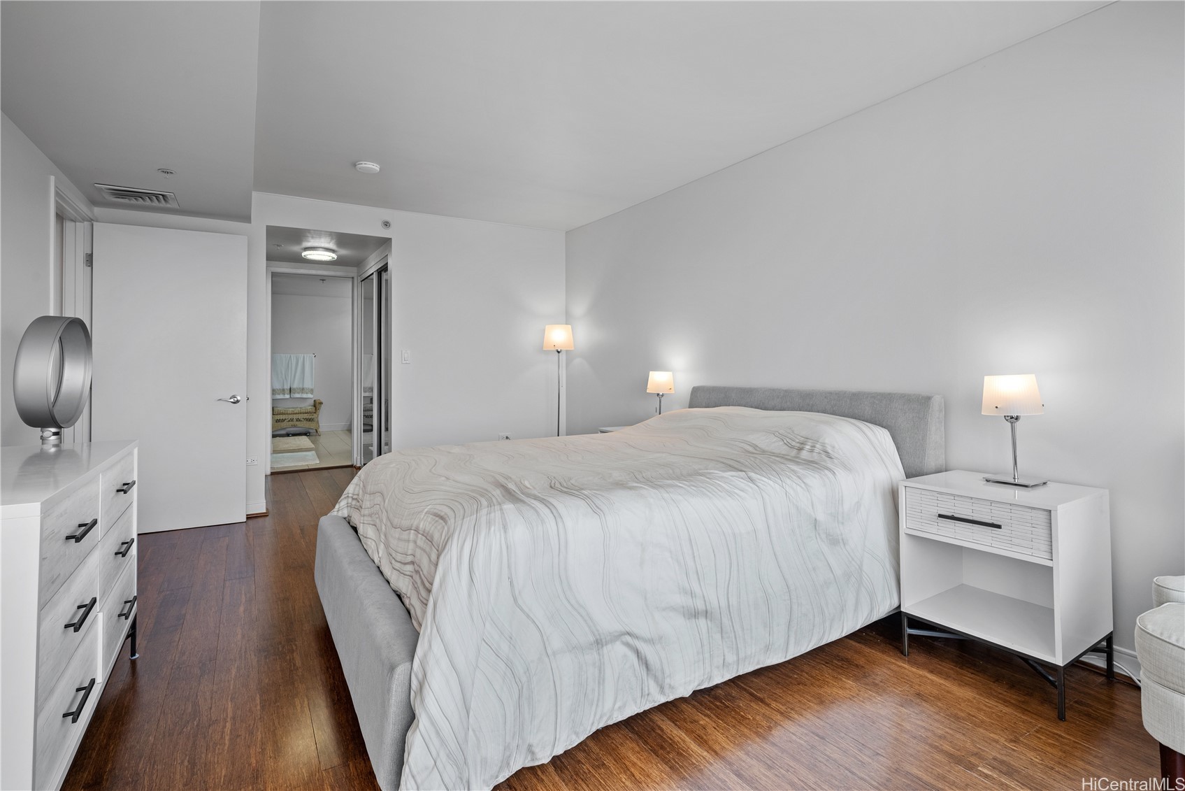 1009 Kapiolani Boulevard 4707 Property Photo 10