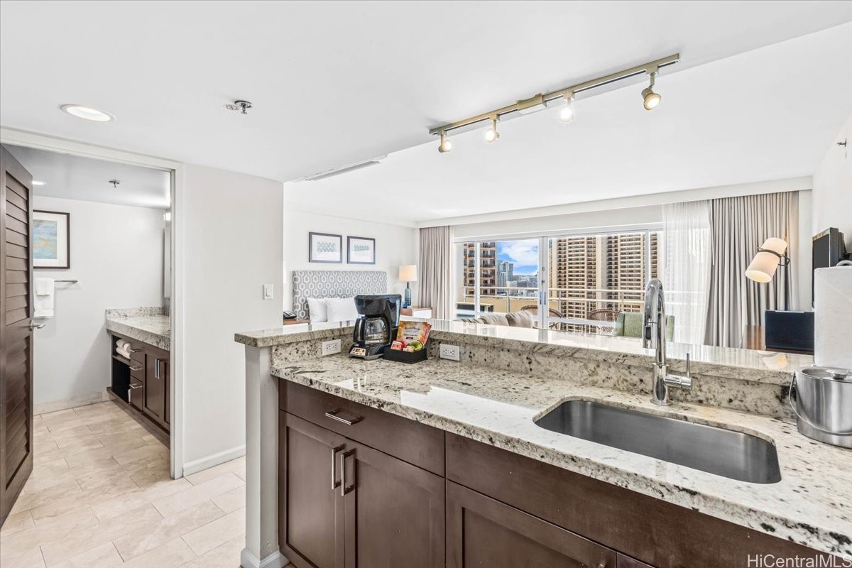 1777 Ala Moana Boulevard 2432 Property Photo 9