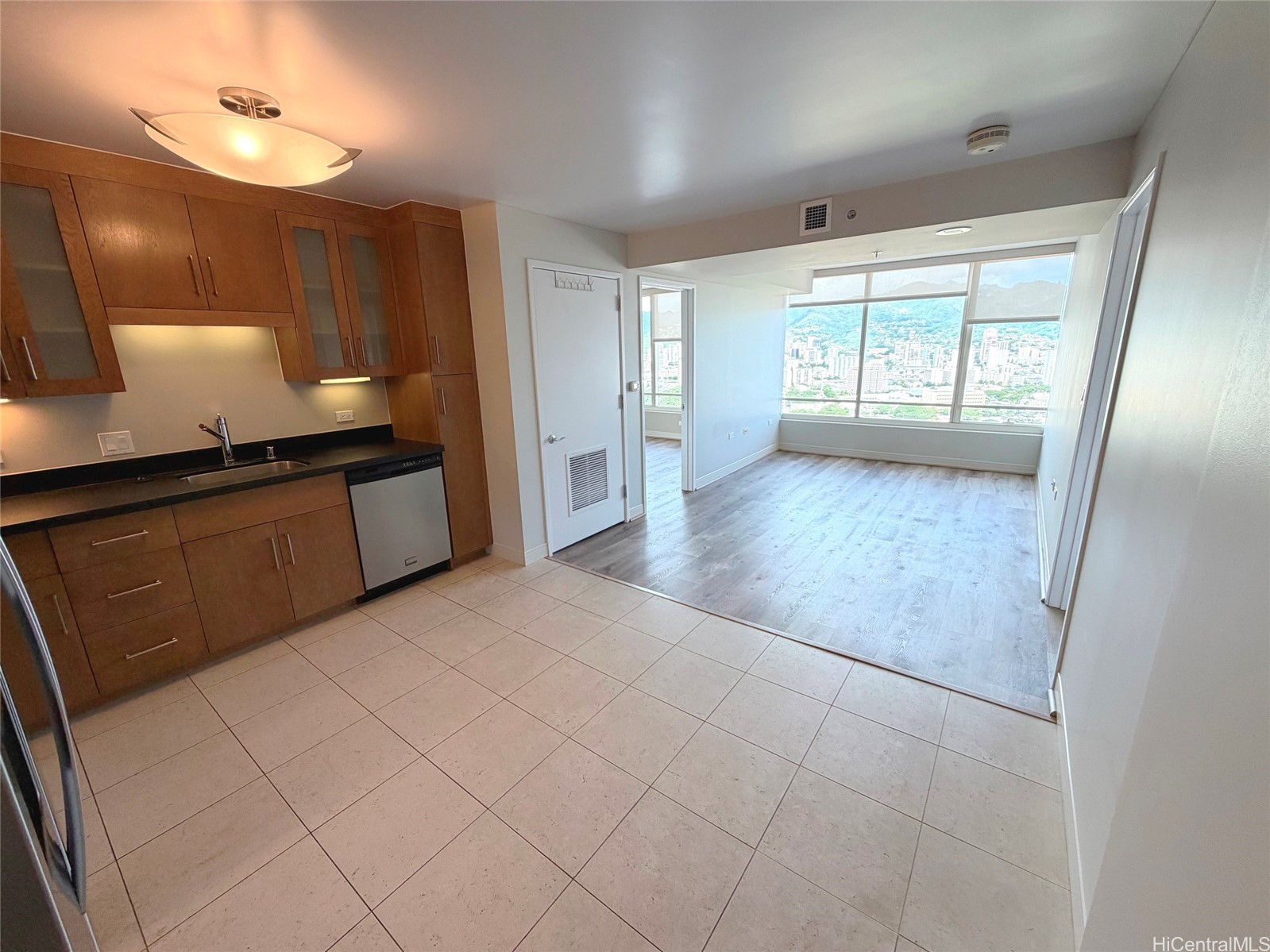1009 Kapiolani Boulevard 3502 Property Photo 1