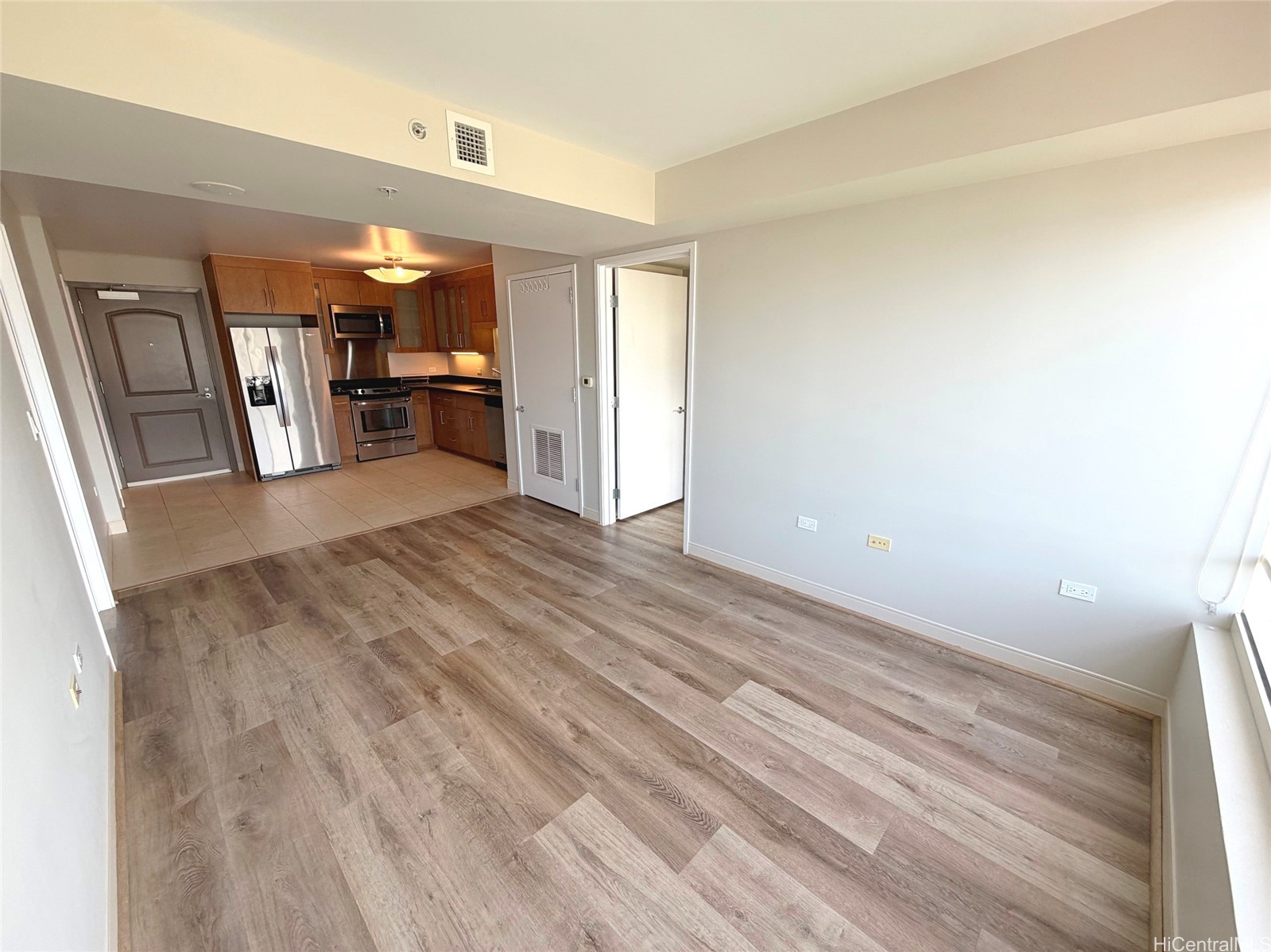 1009 Kapiolani Boulevard 3502 Property Photo 2
