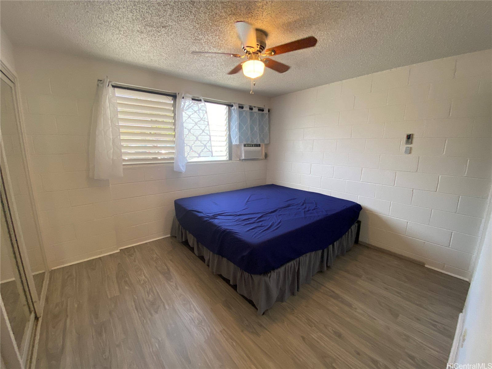 1735 Dole Street 108 Property Photo 5