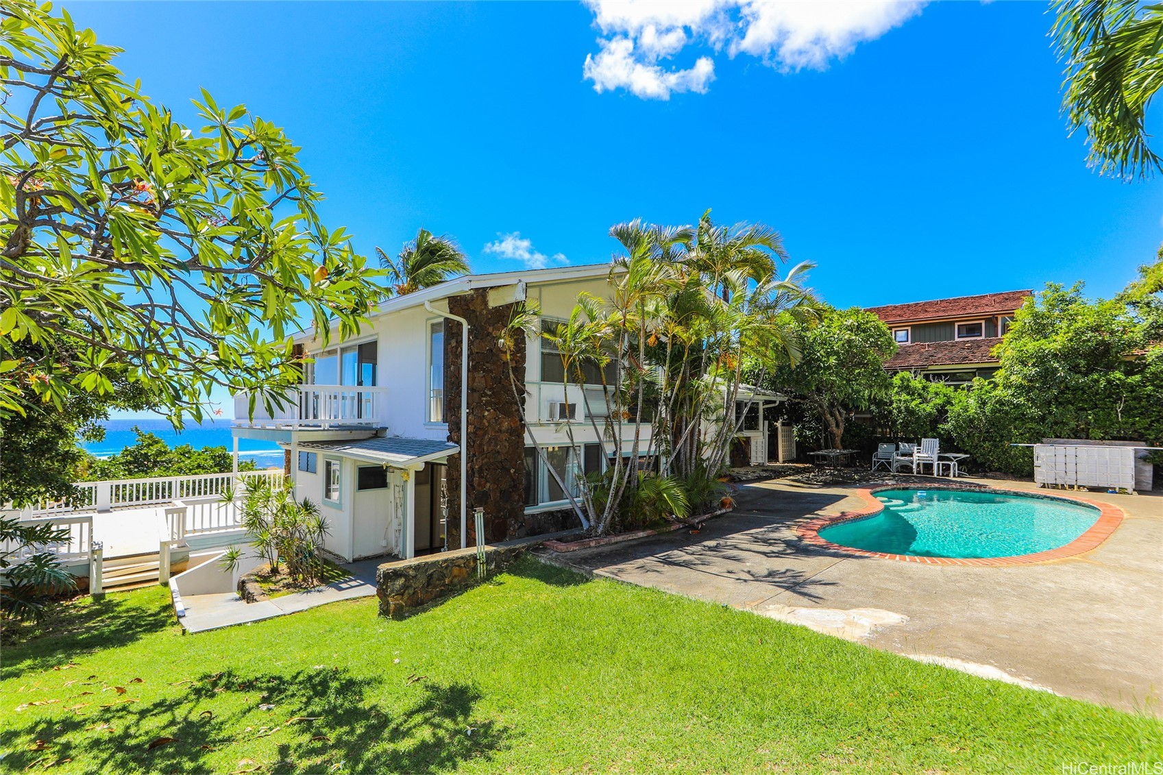 1426 Laamia Street Property Photo 4