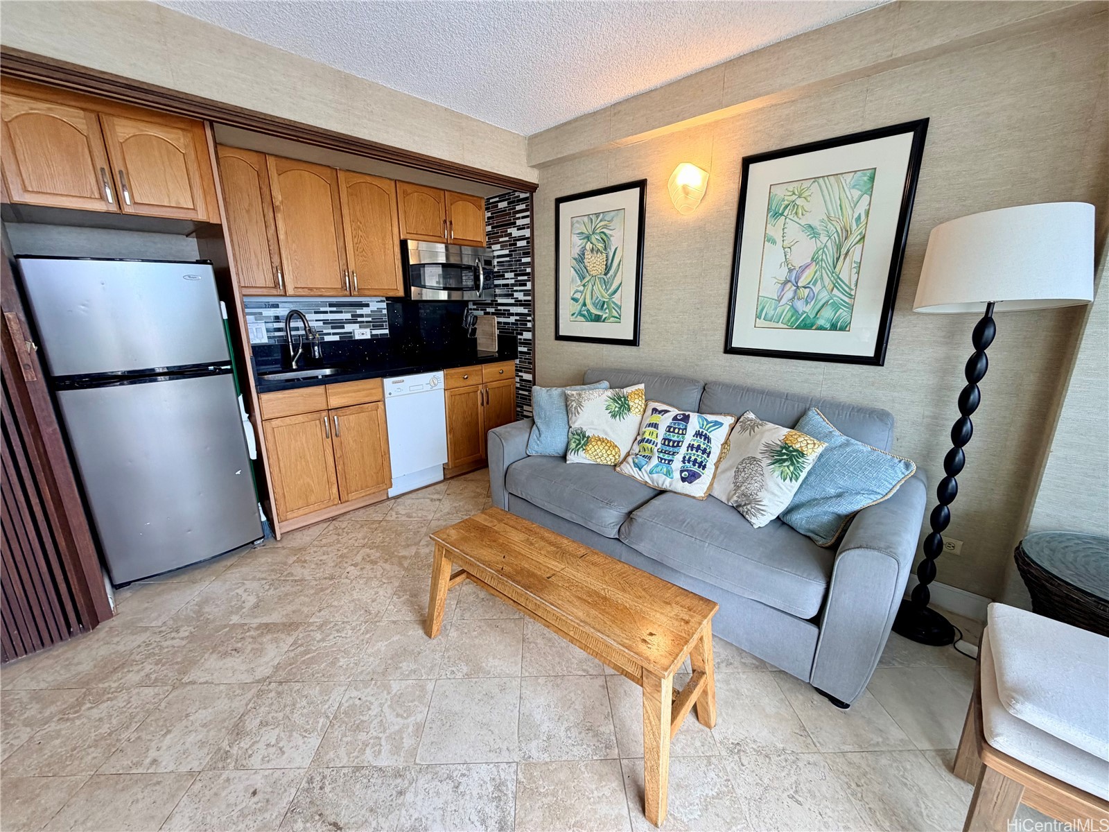 2440 Kuhio Avenue 1806 Property Photo 1