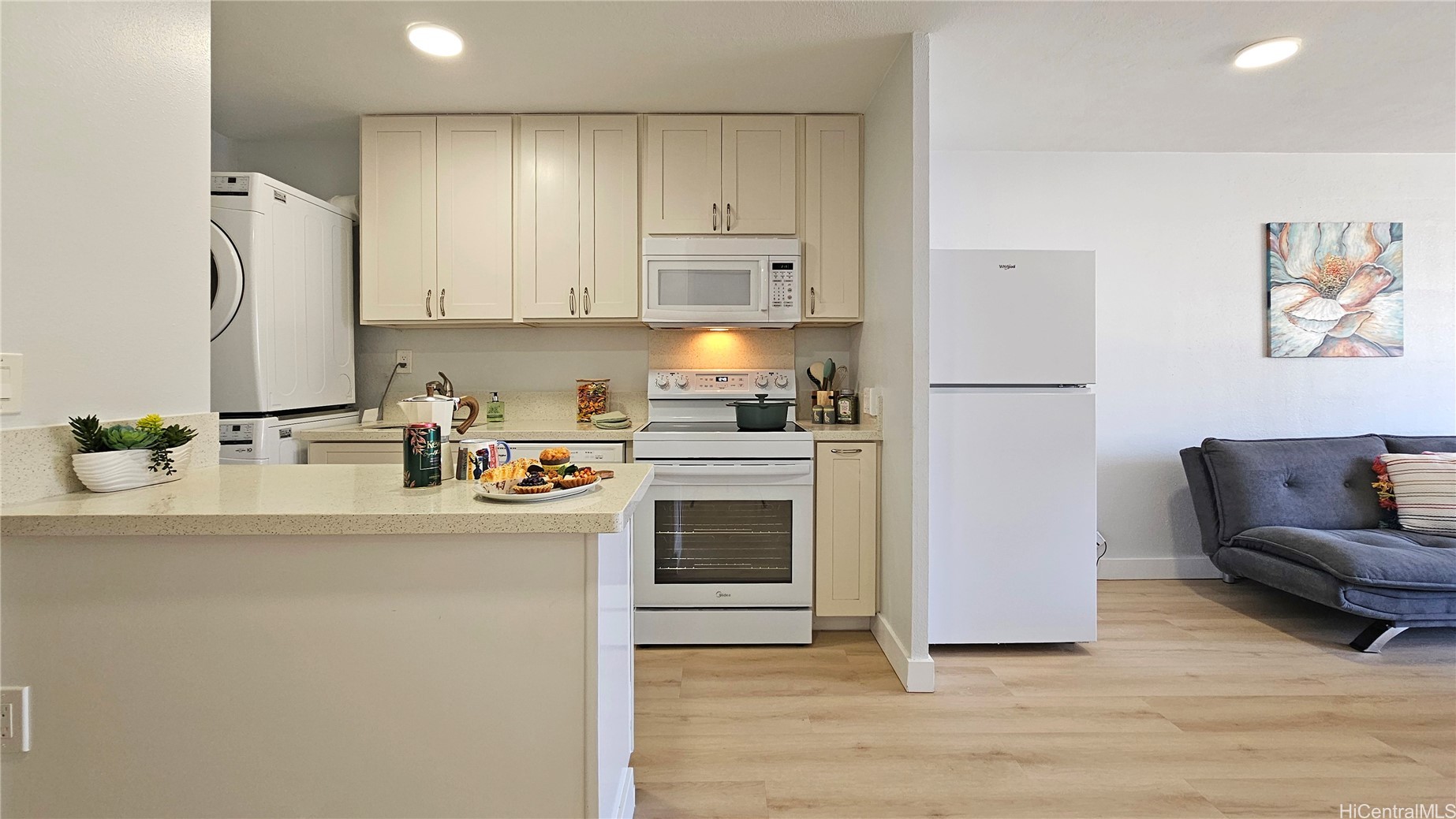 435 Seaside Avenue 805 Property Photo 5