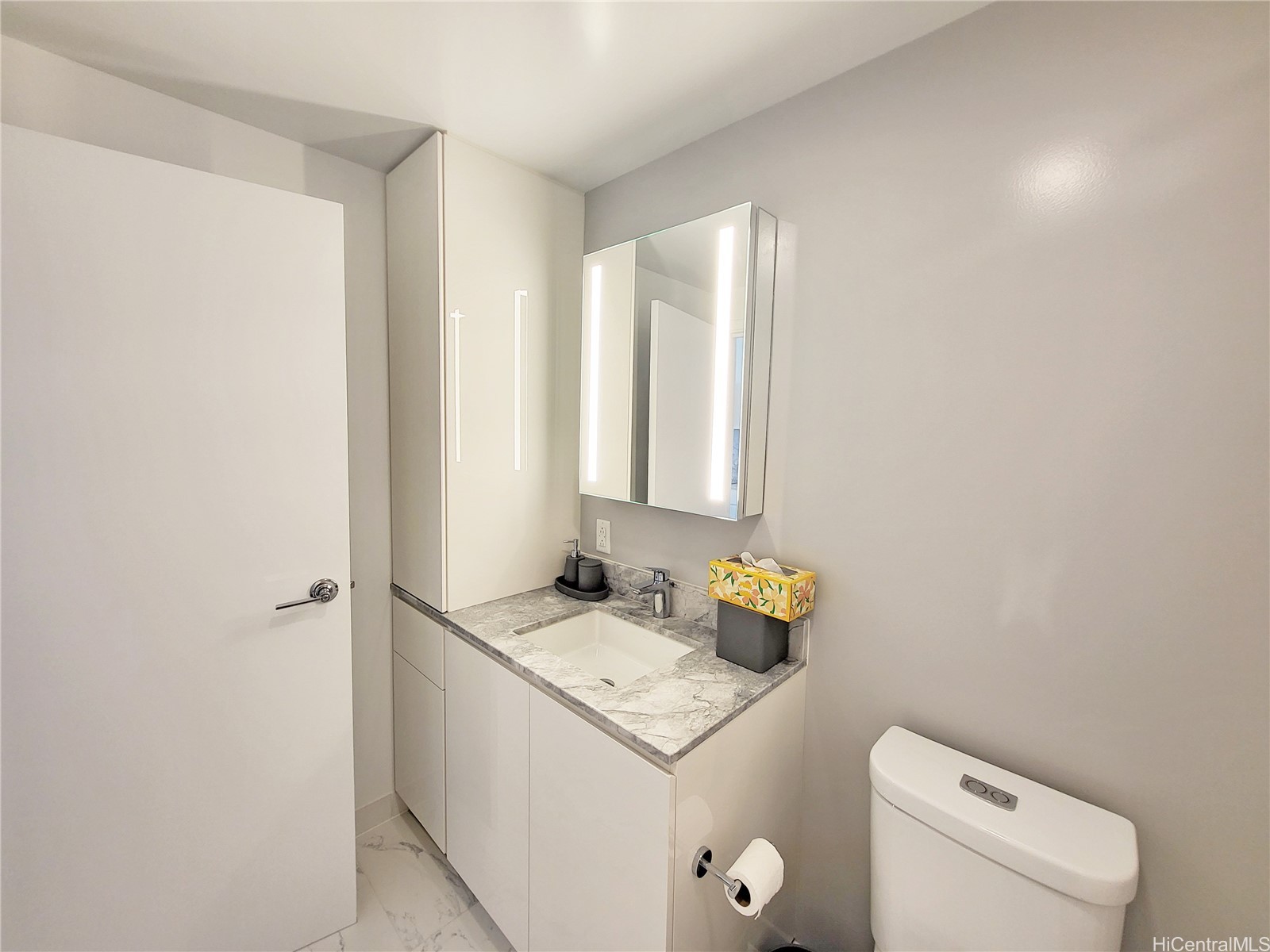 987 Queen Street 3406 Property Photo 12