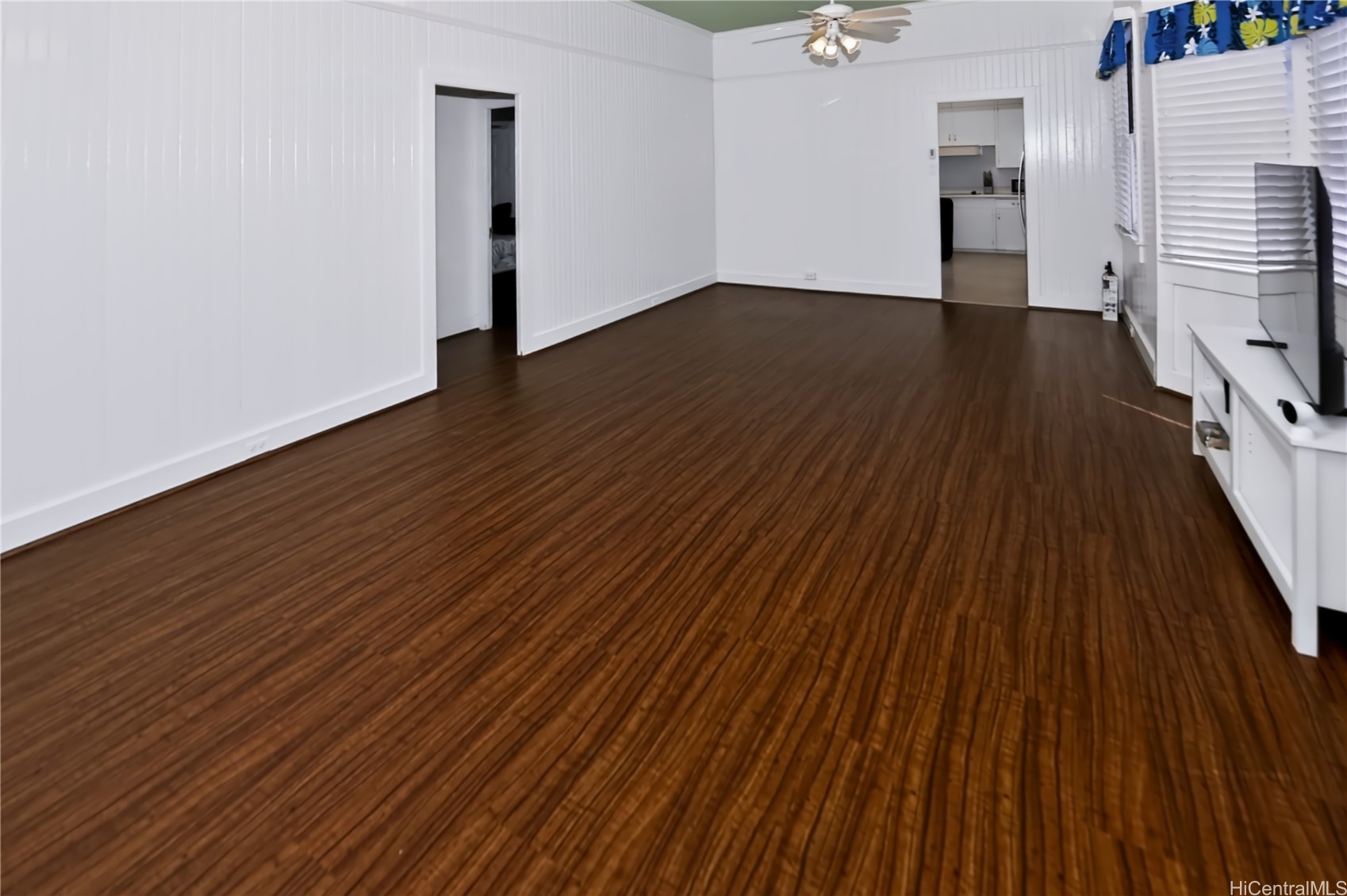 2881 Oahu Avenue Property Photo 4