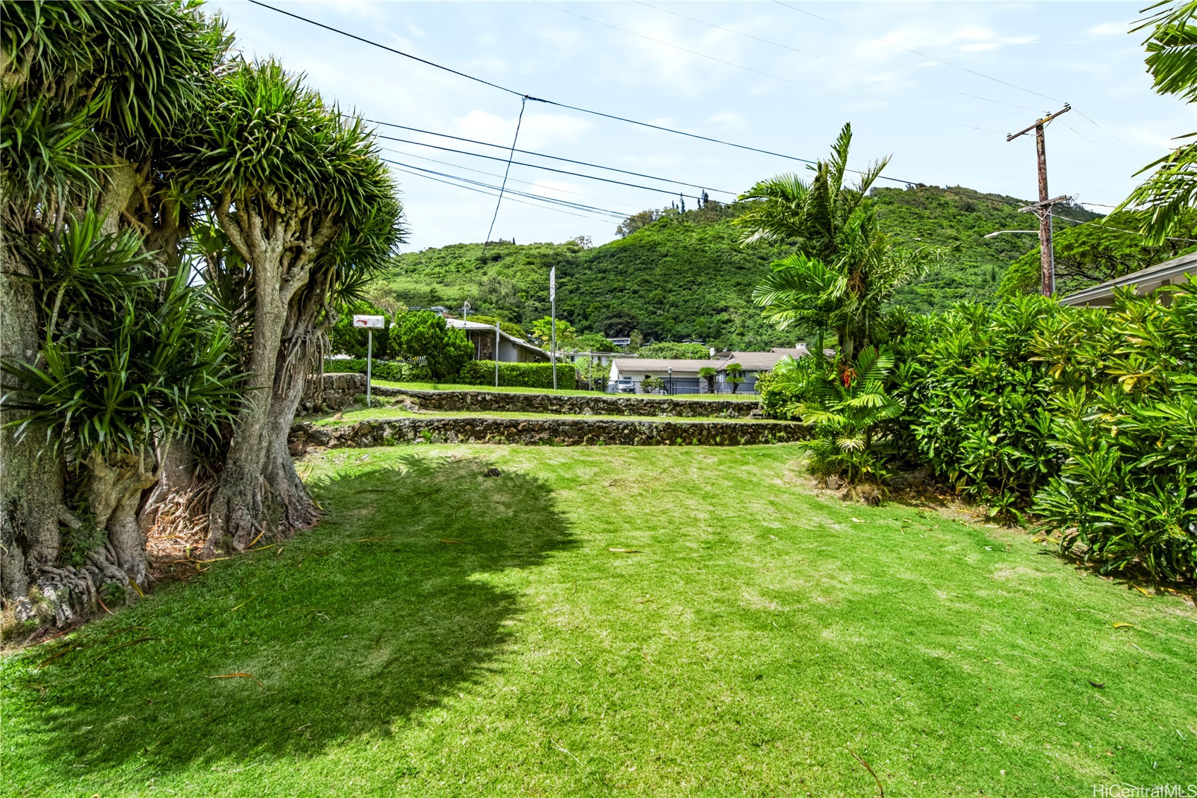 2881 Oahu Avenue Property Photo 17