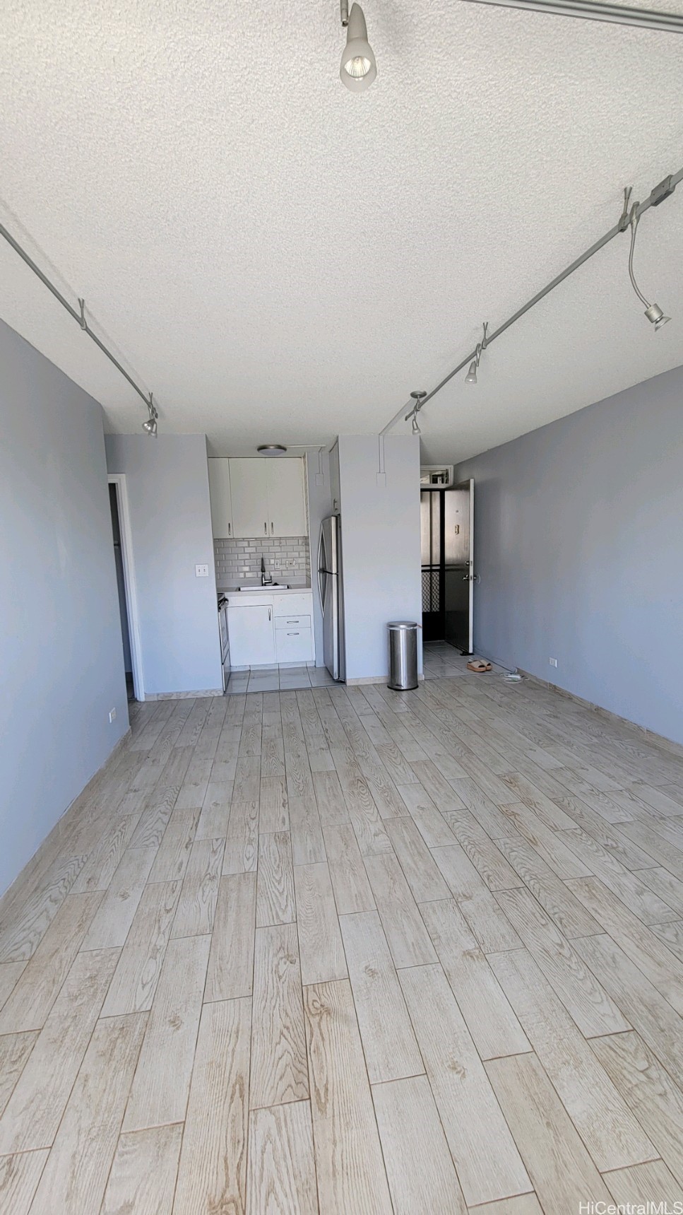 2421 Ala Wai Boulevard 1703 Property Photo 6