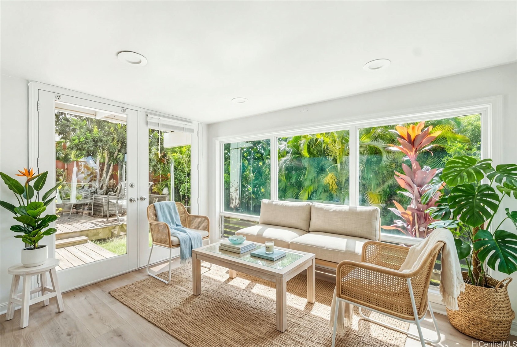 1889 Halekoa Drive Property Photo 17