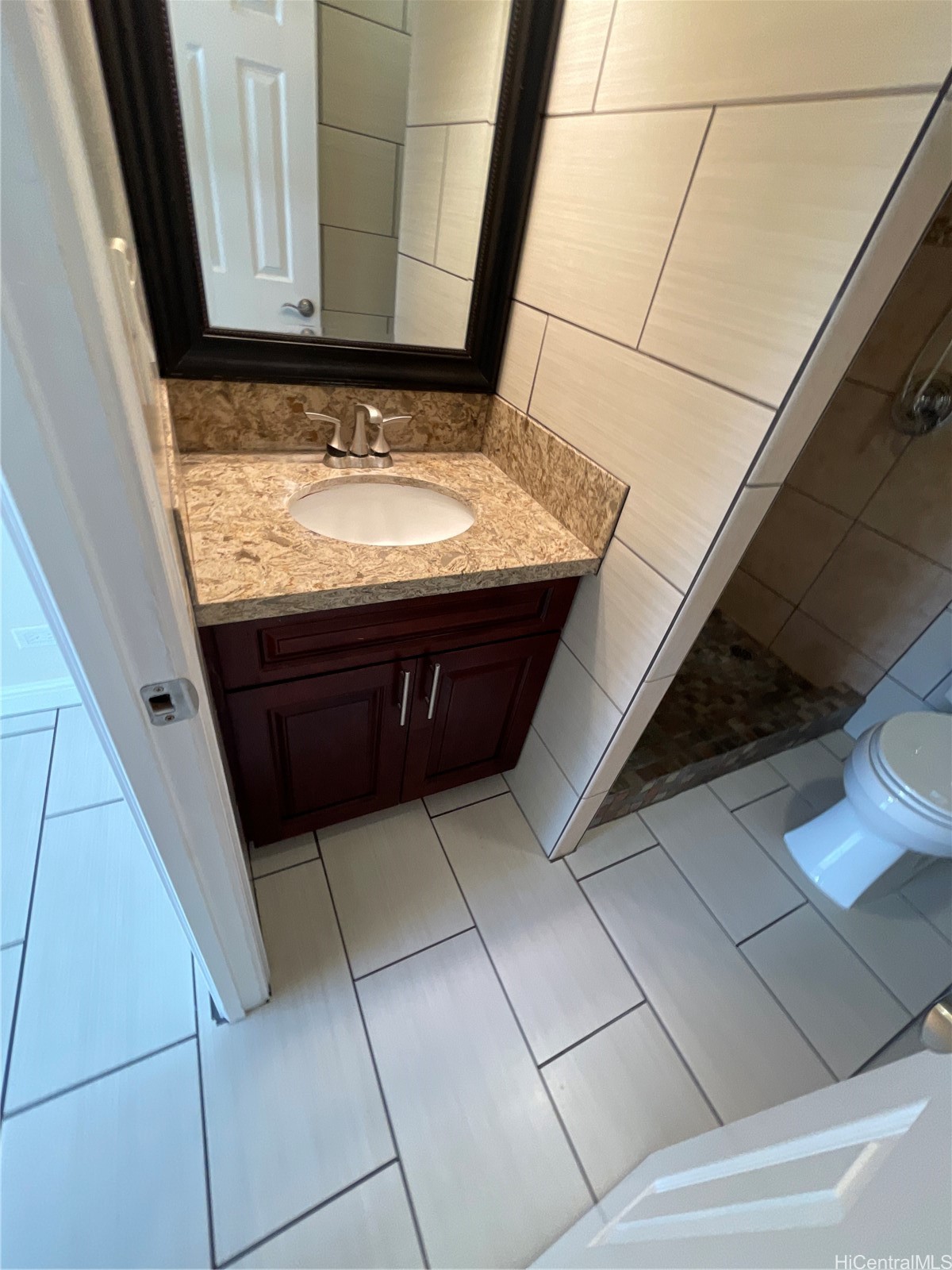 801 Ala Nioi Place 404 Property Photo 10