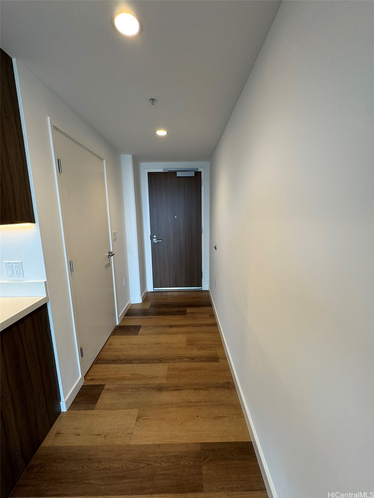 1515 Liona Street Property Photo 9