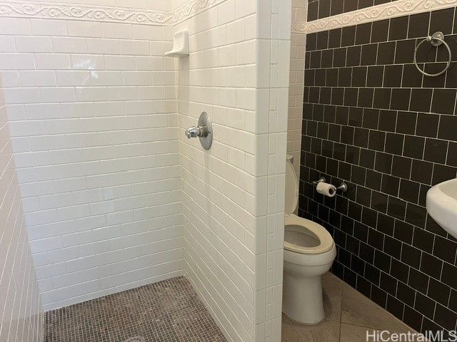 733 University Avenue Property Photo 10