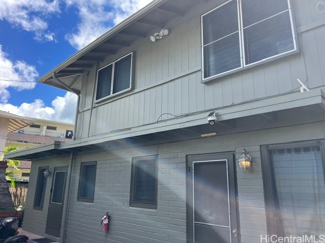 733 University Avenue Property Photo 14