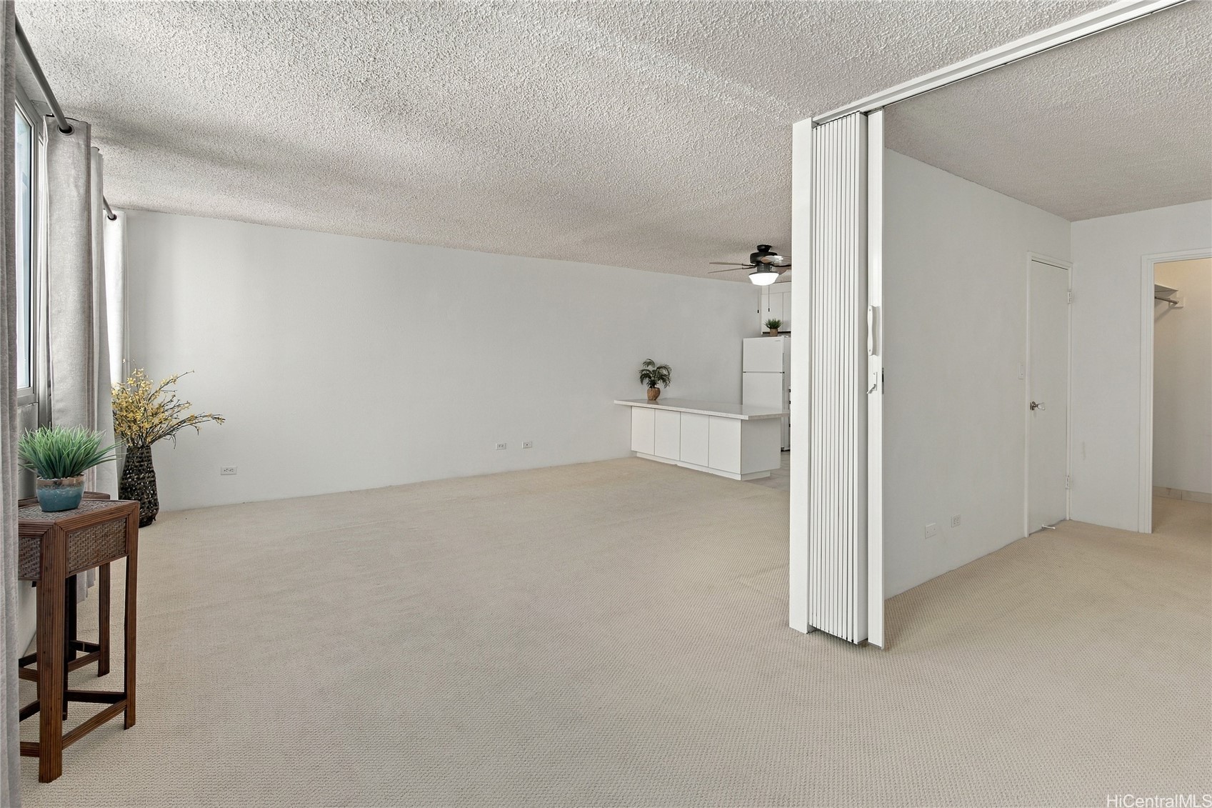 1617 Clark Street 703 Property Photo 11