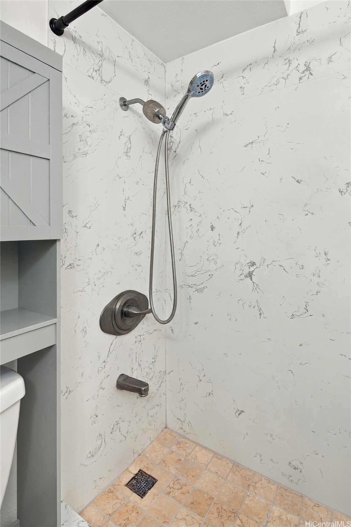1617 Clark Street 703 Property Photo 14
