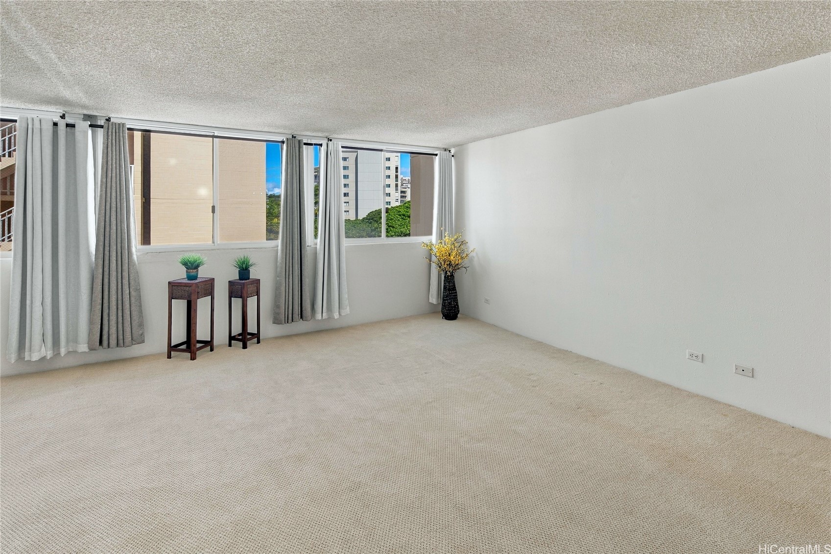 1617 Clark Street 703 Property Photo 17